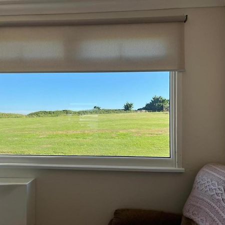 Chalet 40 Sandown Bay Holiday Centre Generous Money Off Ferry Crossings & Free Wifi Special Offer Until End Of June, September And Halloween Deals Now On Экстерьер фото